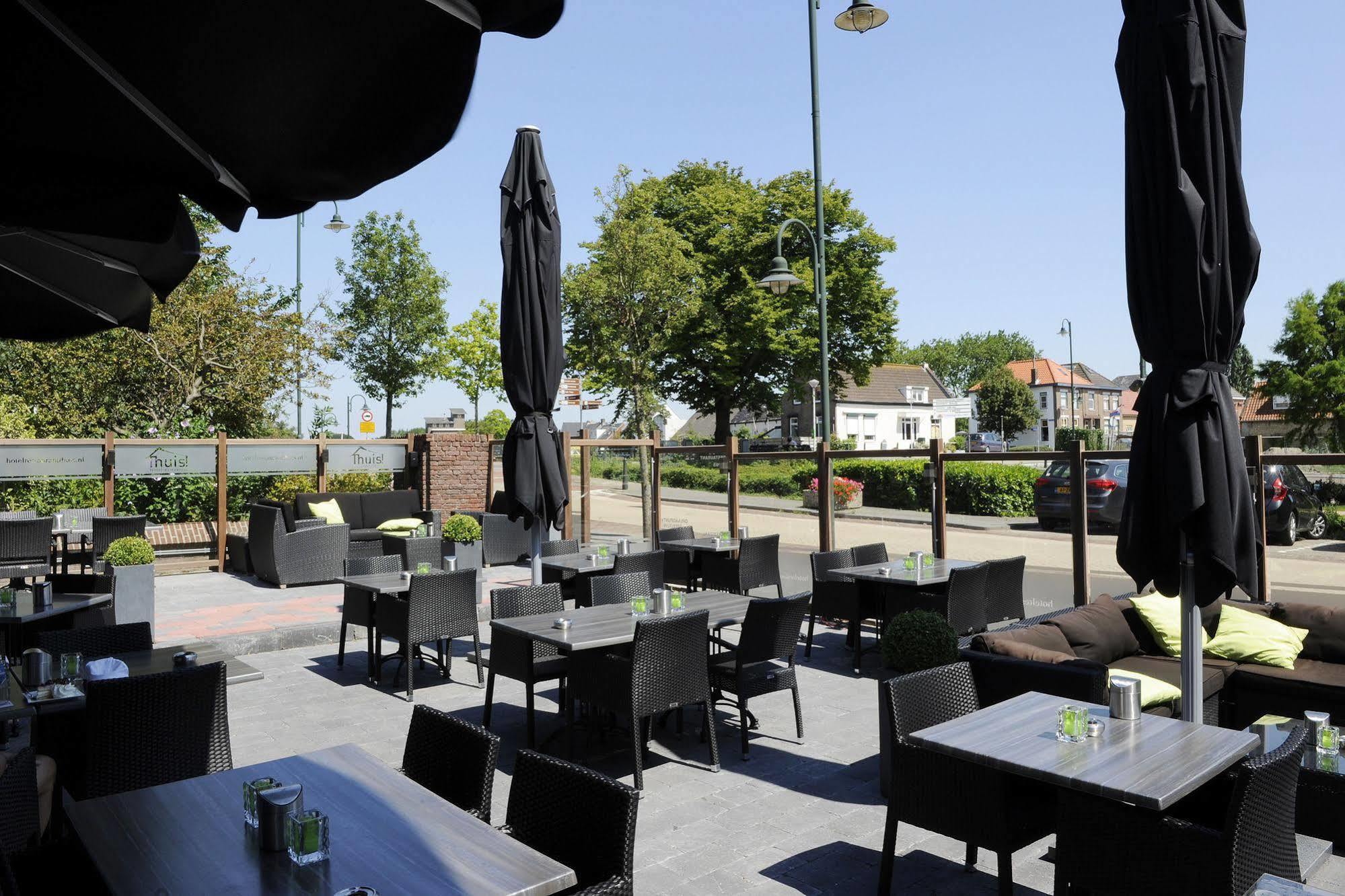 Hotel-Restaurant Thuis! Dinteloord 외부 사진